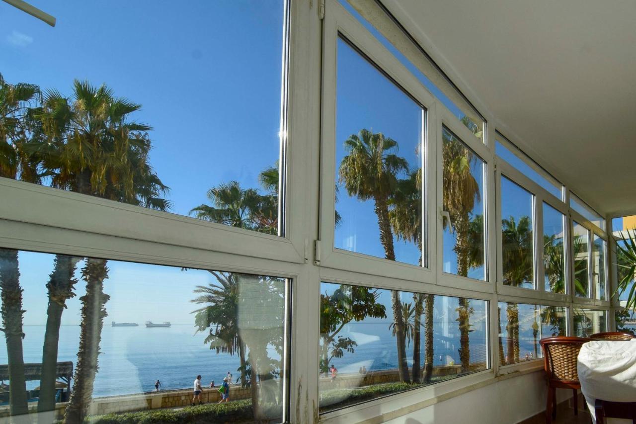 P&P Apartamentos Paseo Maritimo Pablo Ruiz Picasso Малага Экстерьер фото