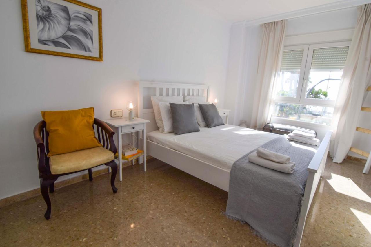 P&P Apartamentos Paseo Maritimo Pablo Ruiz Picasso Малага Экстерьер фото