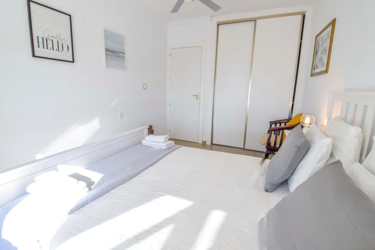 P&P Apartamentos Paseo Maritimo Pablo Ruiz Picasso Малага Экстерьер фото