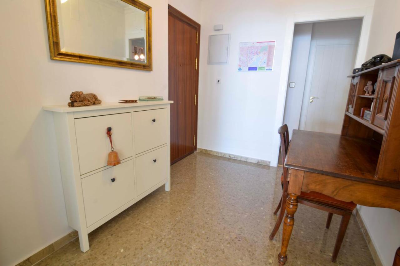 P&P Apartamentos Paseo Maritimo Pablo Ruiz Picasso Малага Экстерьер фото