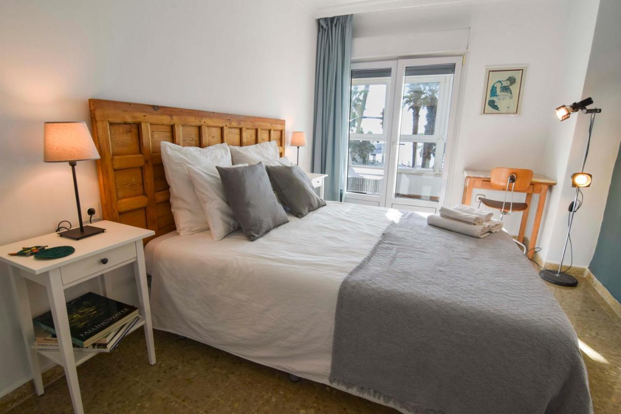 P&P Apartamentos Paseo Maritimo Pablo Ruiz Picasso Малага Экстерьер фото