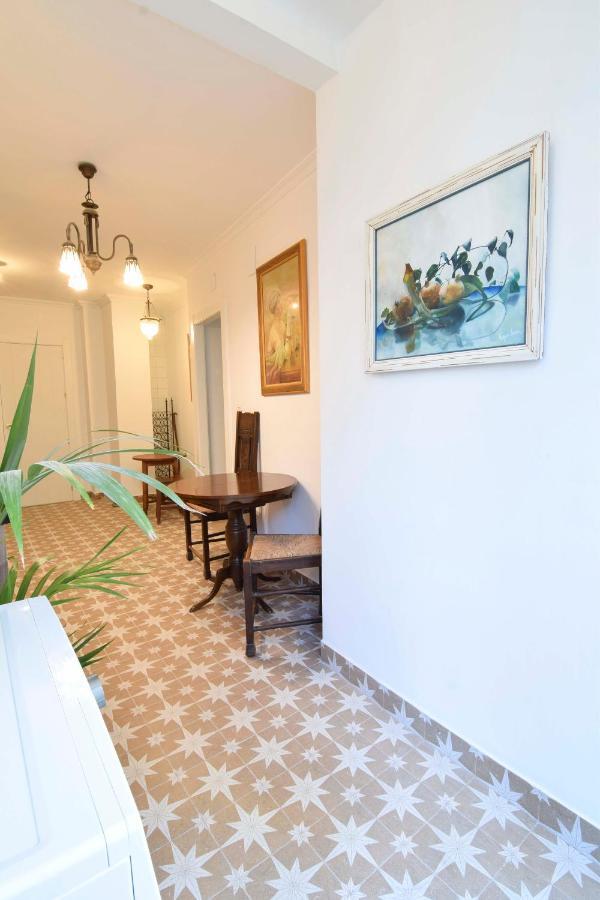 P&P Apartamentos Paseo Maritimo Pablo Ruiz Picasso Малага Экстерьер фото