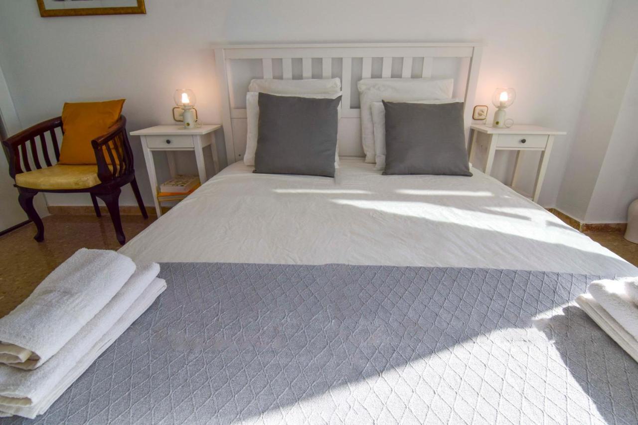 P&P Apartamentos Paseo Maritimo Pablo Ruiz Picasso Малага Экстерьер фото